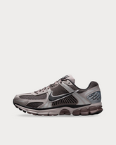 Nike Zoom Vomero 5 - College Grey/Black-Cave Stone
